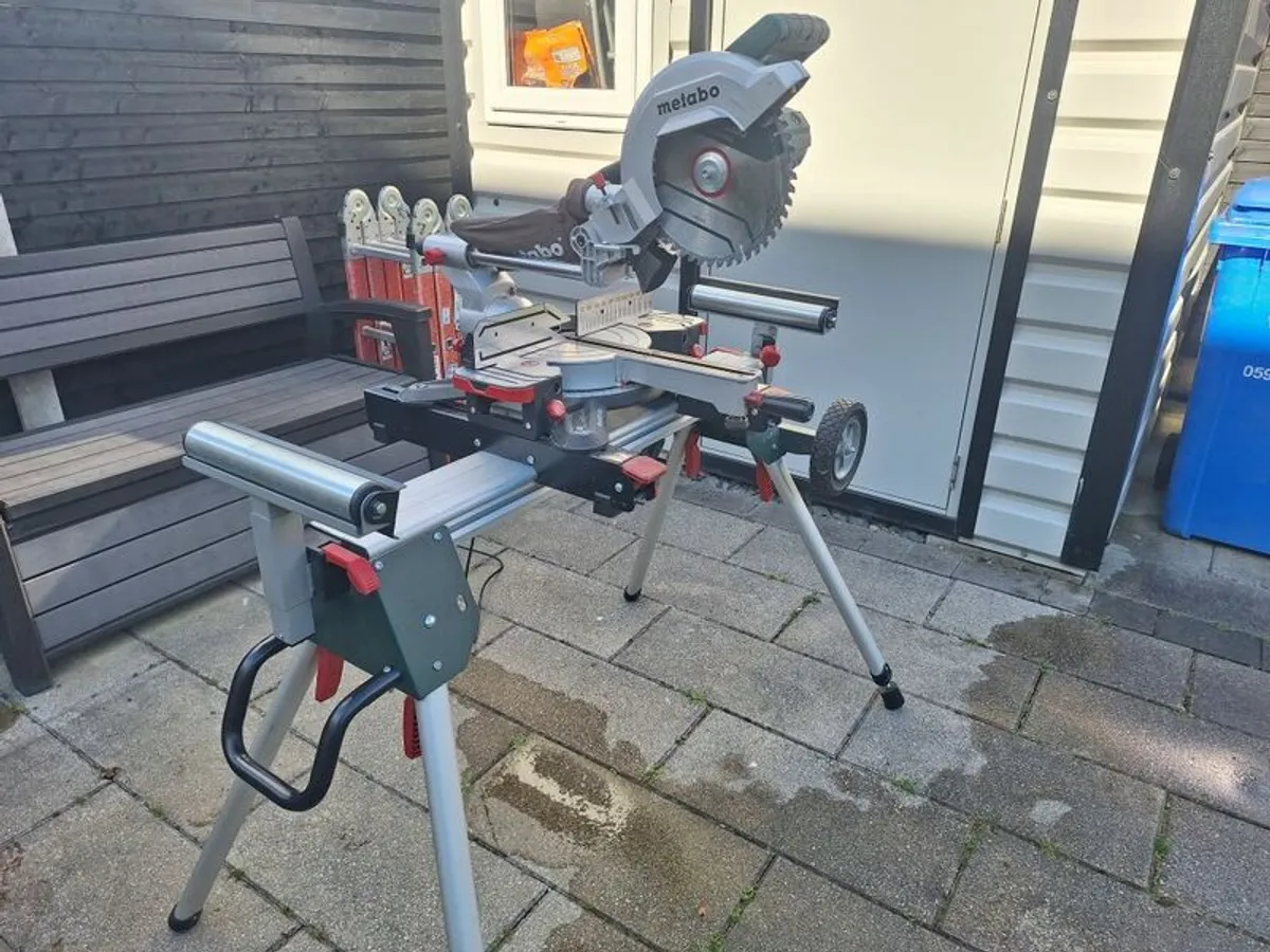 Metabo mitre saw + stand - Image 1