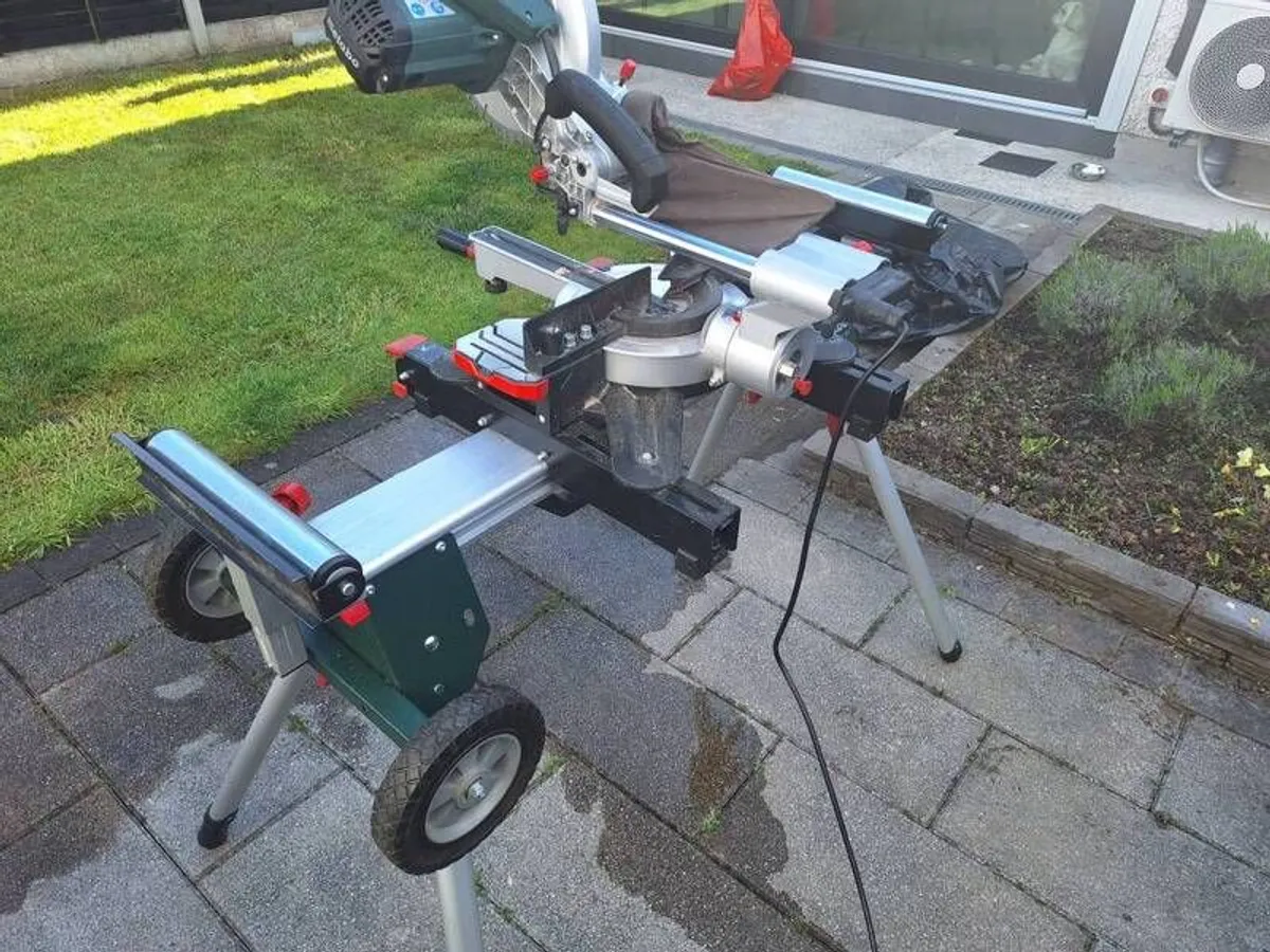 Metabo mitre saw + stand - Image 3