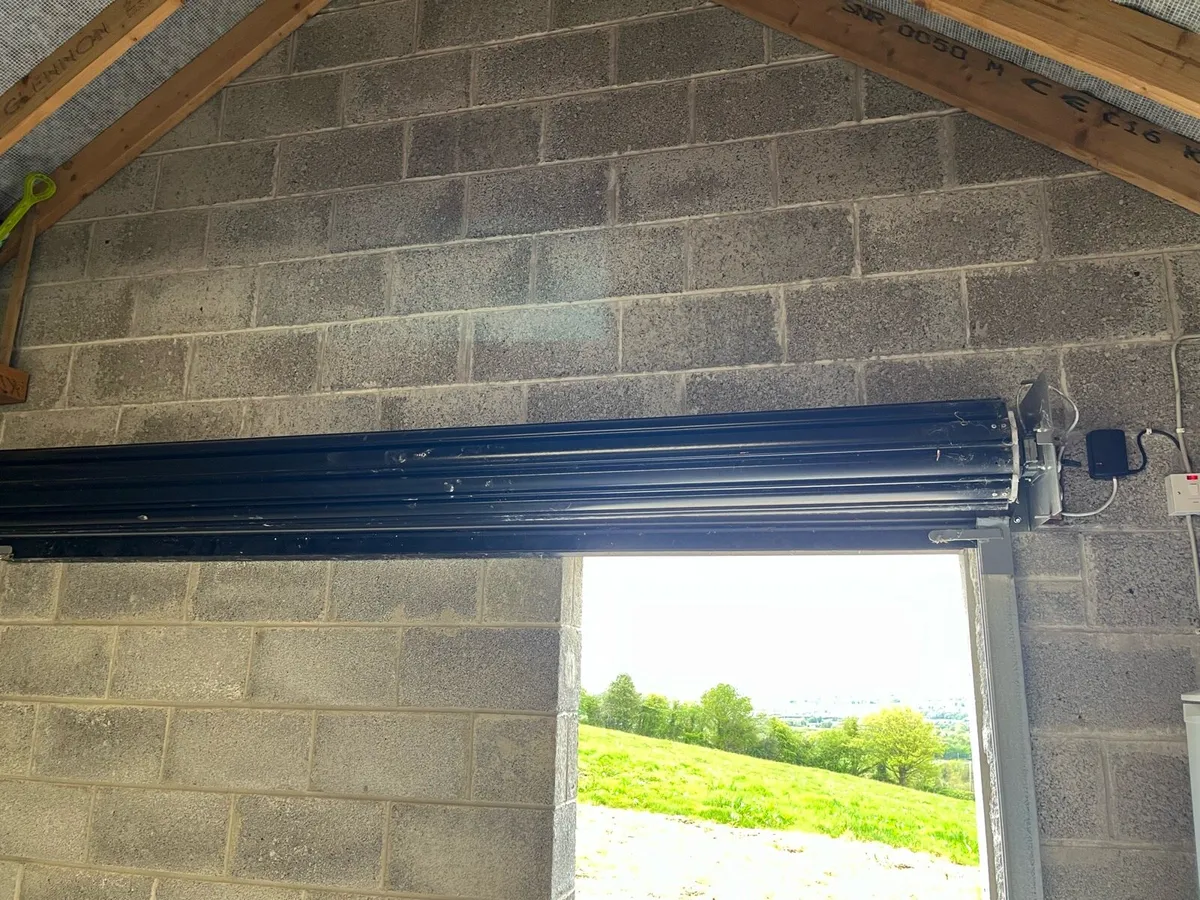 Rolling shutter door - Image 4