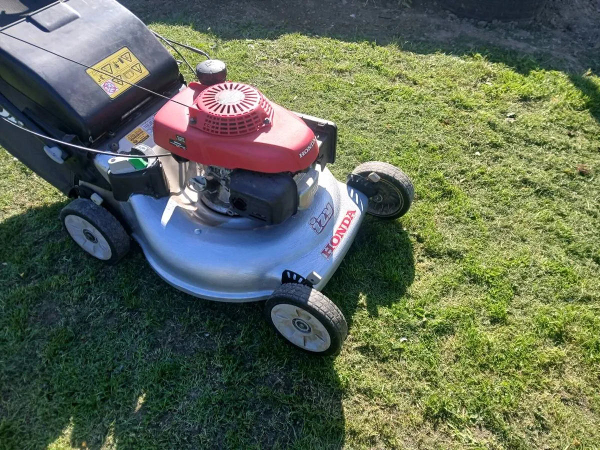Honda izy self propelled lawnmower FERMOY - Image 4