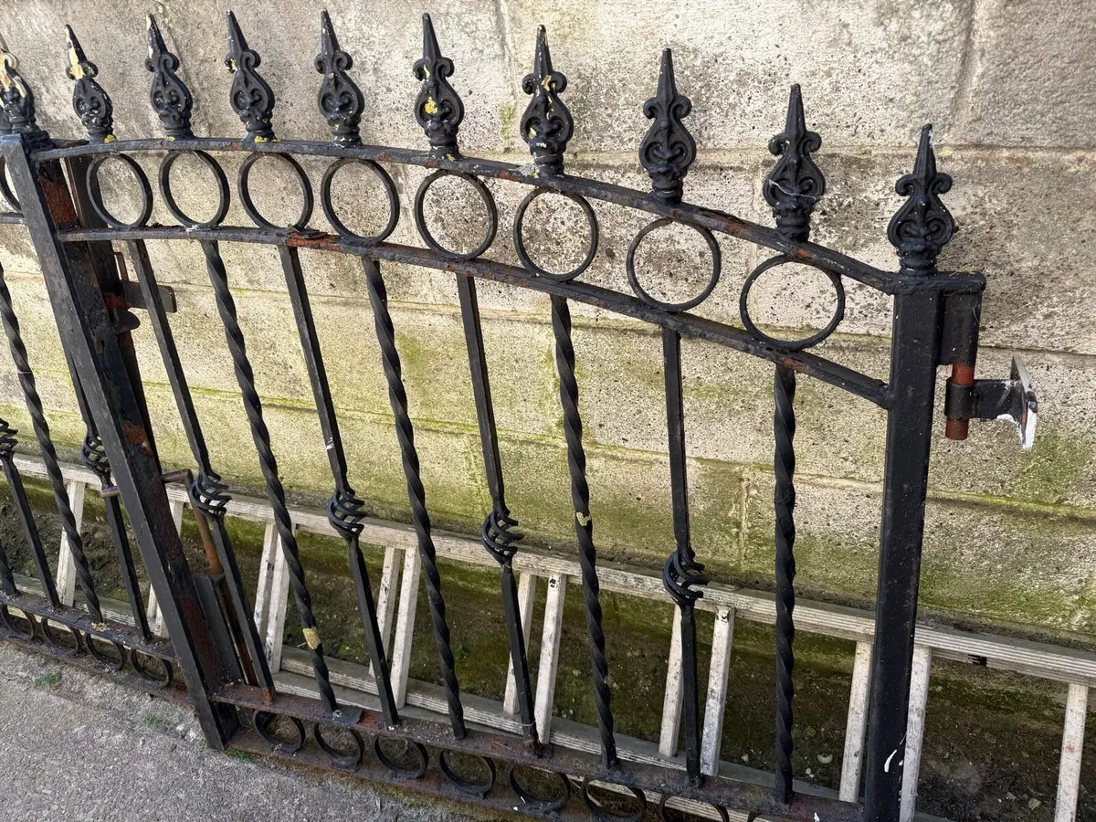 Garden Gates - Image 3