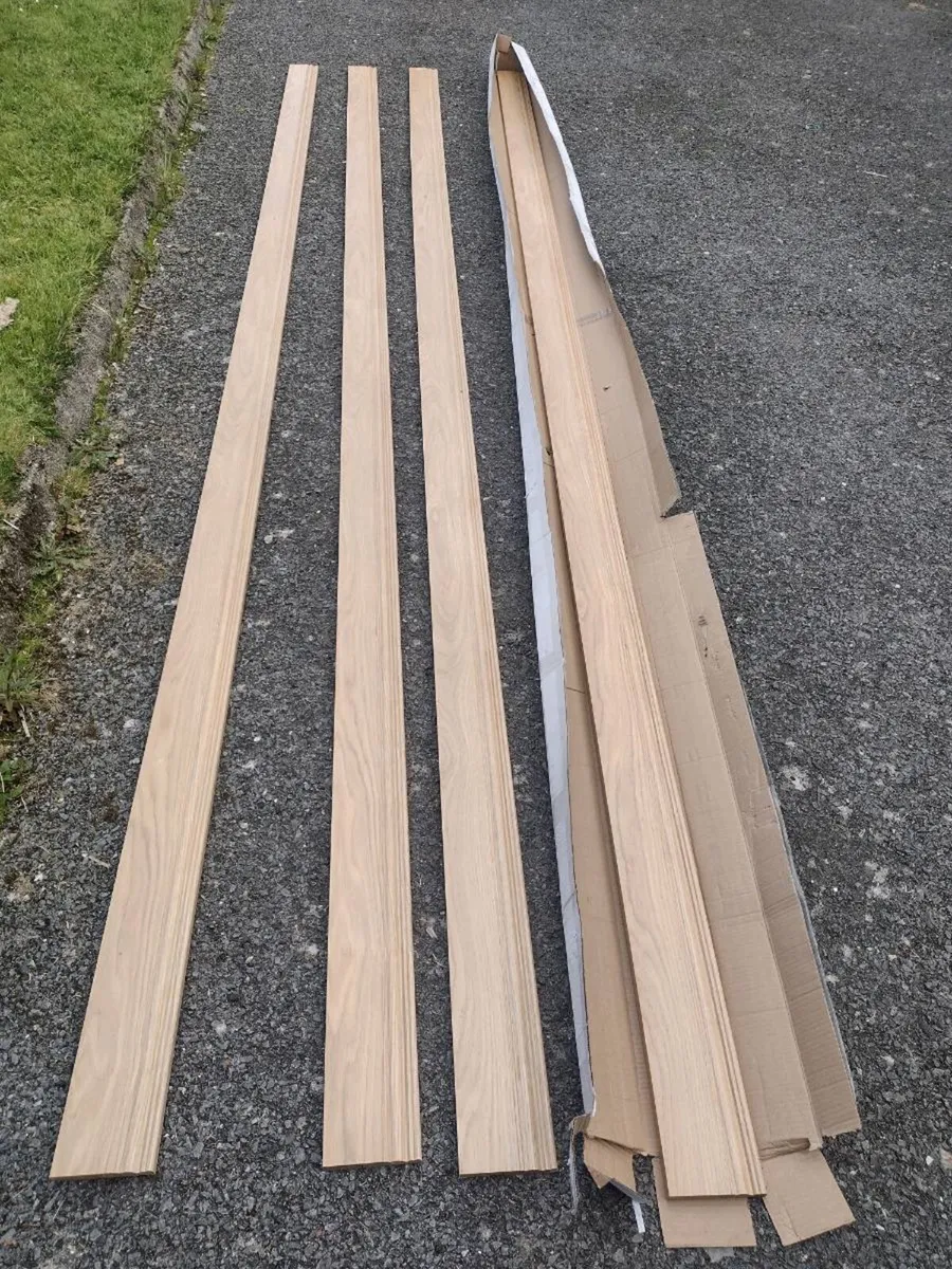 Pre finished oak 5 inch skirting board - Image 1