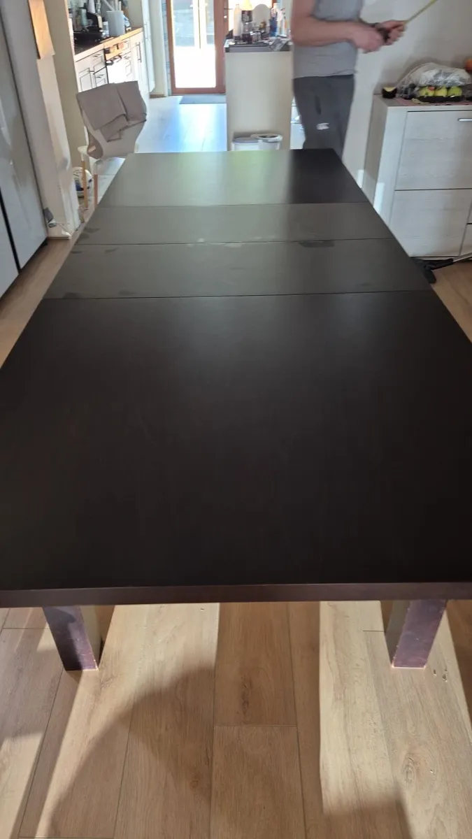 Dining table - Image 4