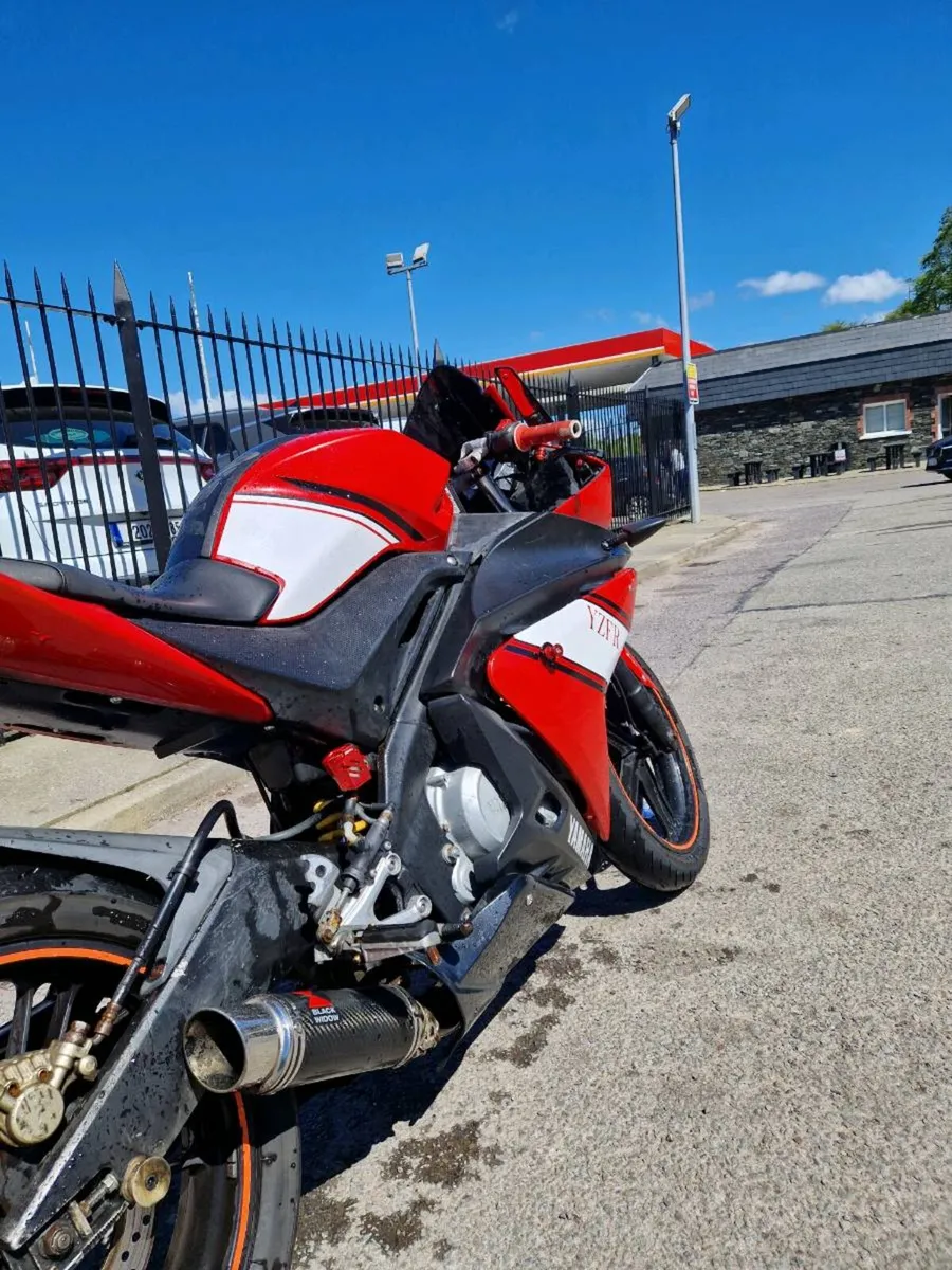Yamaha yzf r125 2009 - Image 4