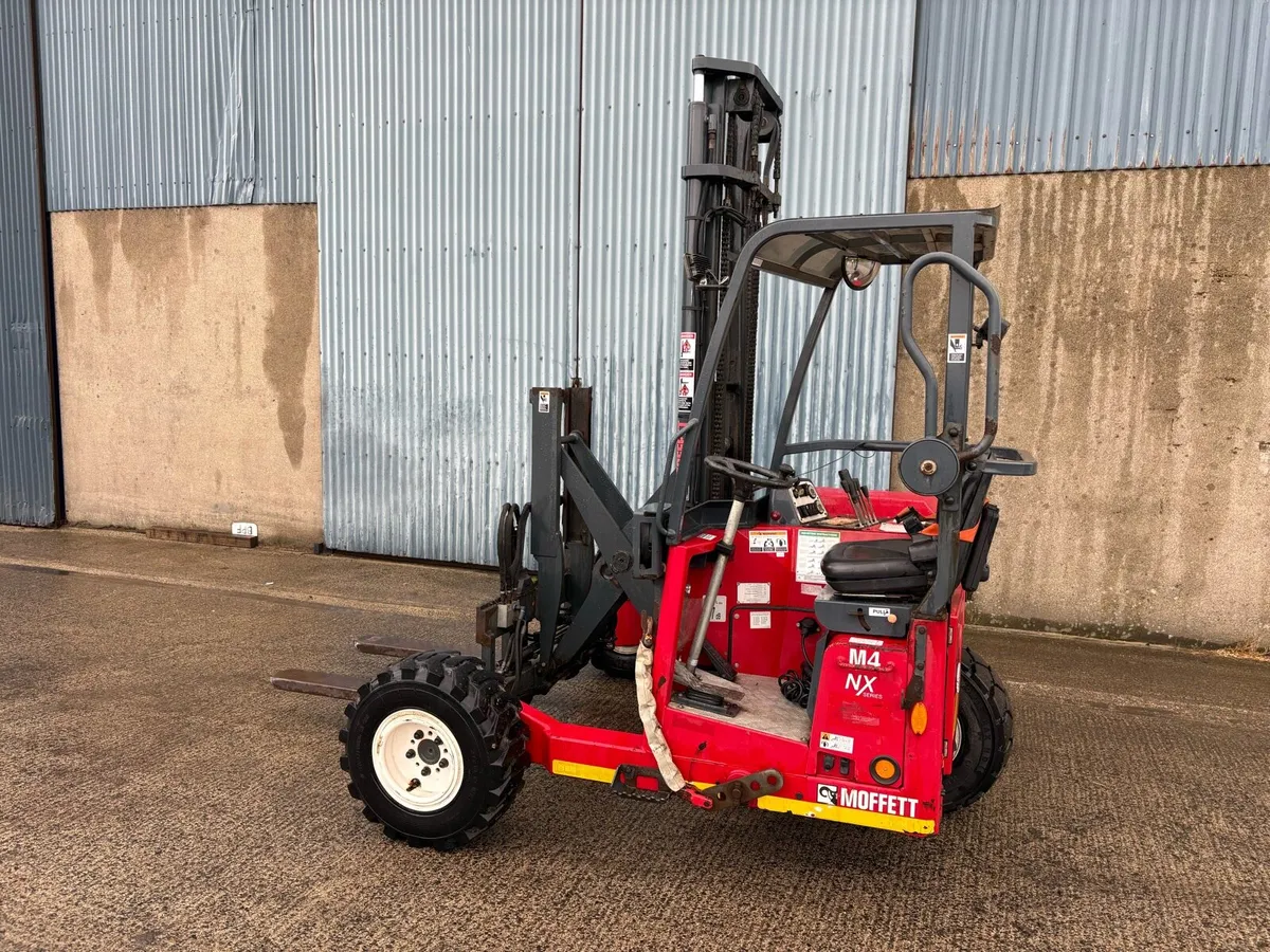 2019 Moffett Mounty M4 20.3 Forklift - Image 2