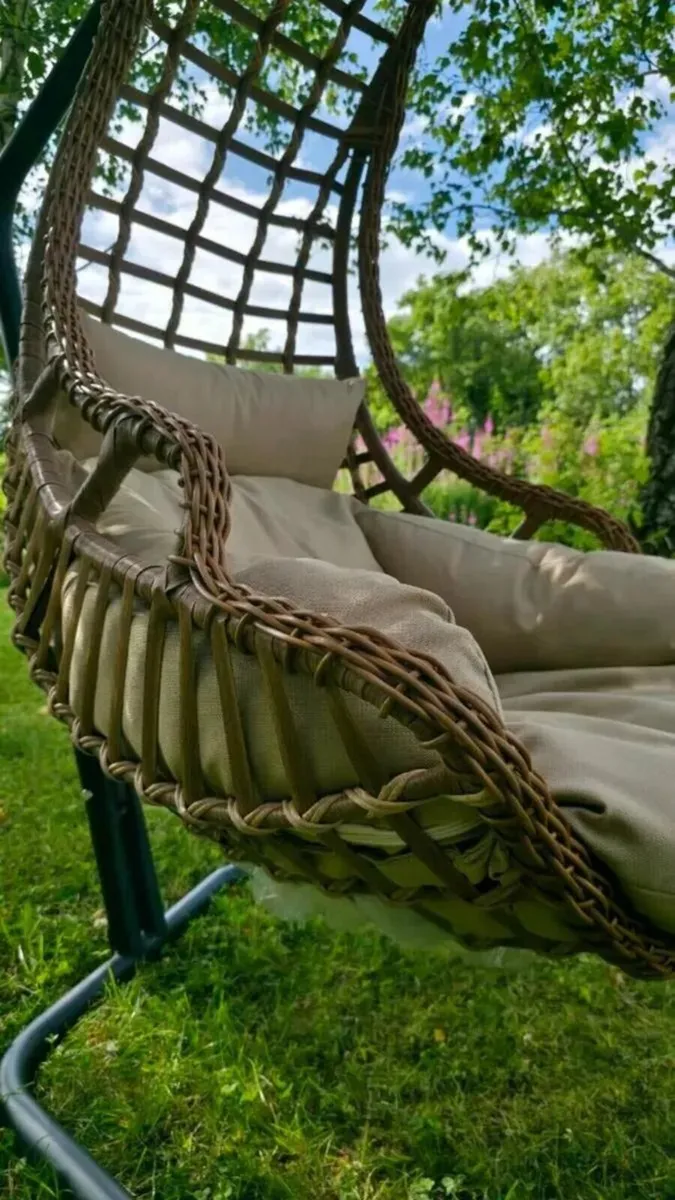 Egg chair swing chair brand new - Image 4