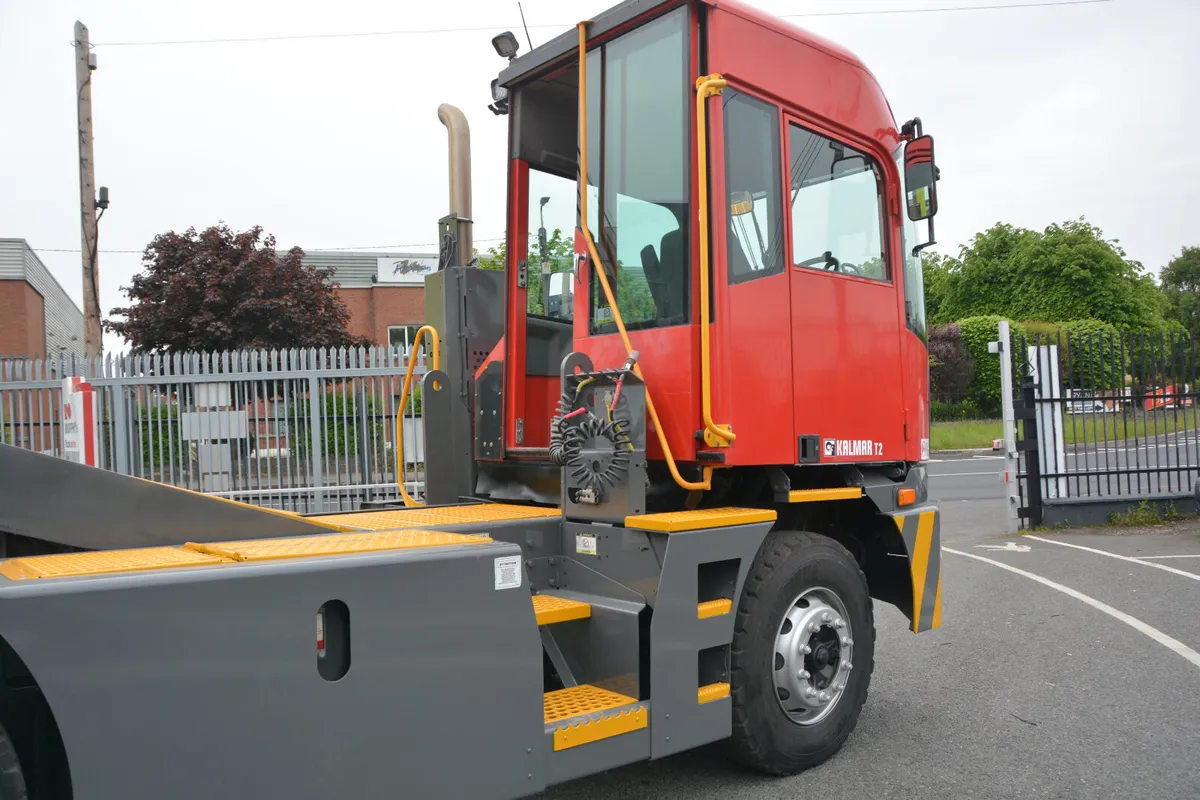 Kalmar T2 Yard Shunter - for HIRE for SALE - Image 4