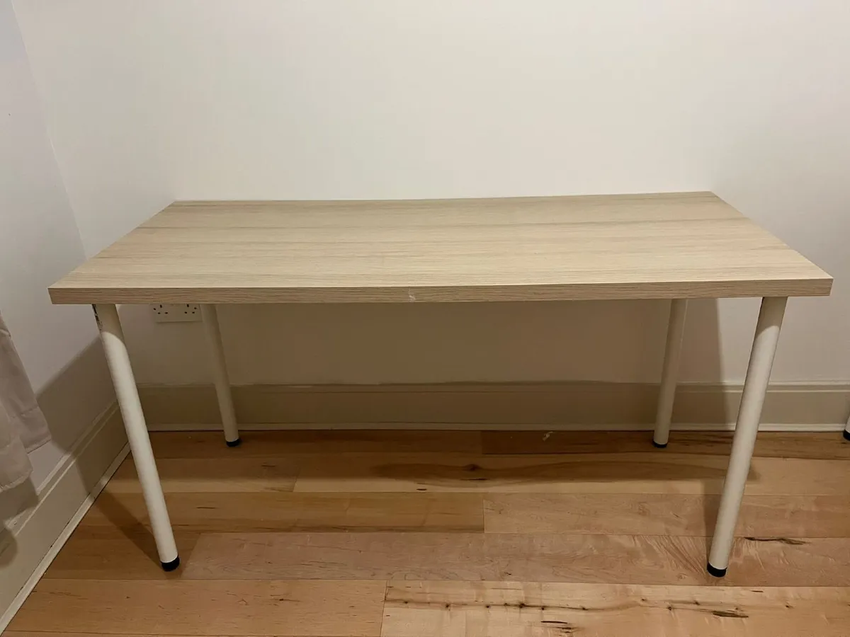 office table - Image 1