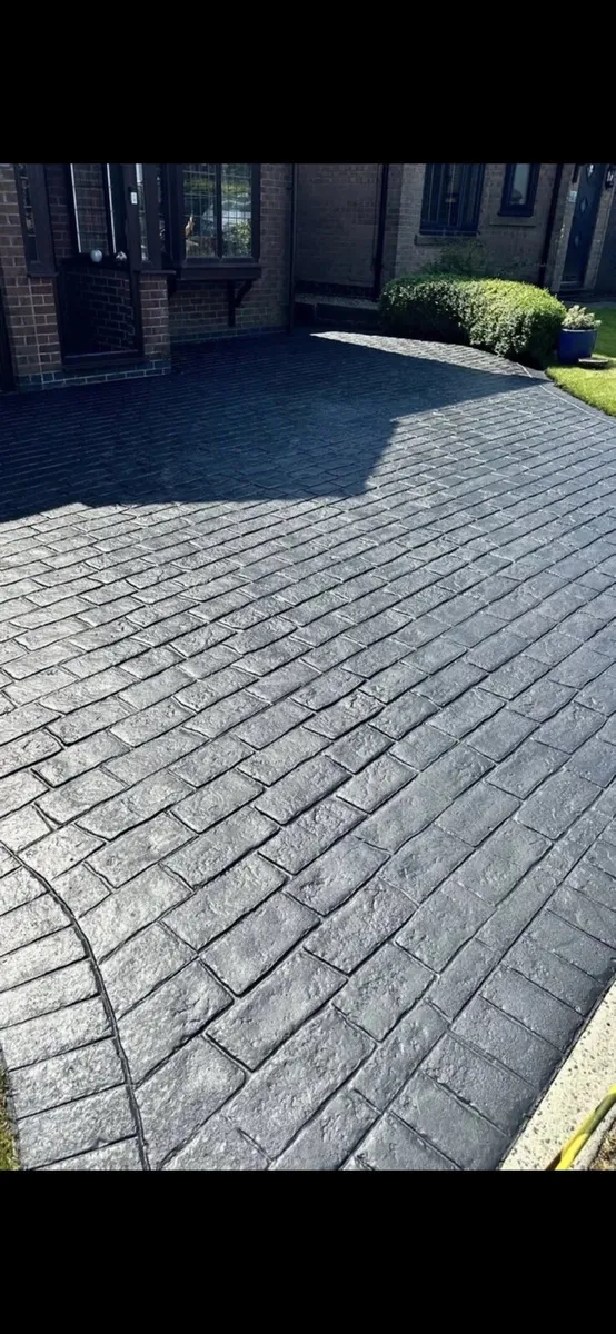 Industrial roof and driveway paints - Image 4