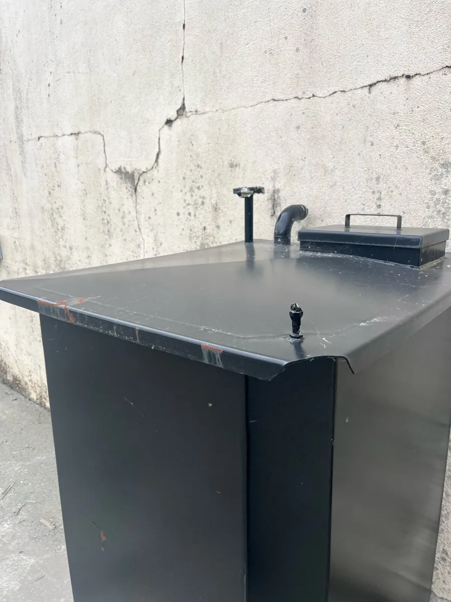Oil Tank - Image 4