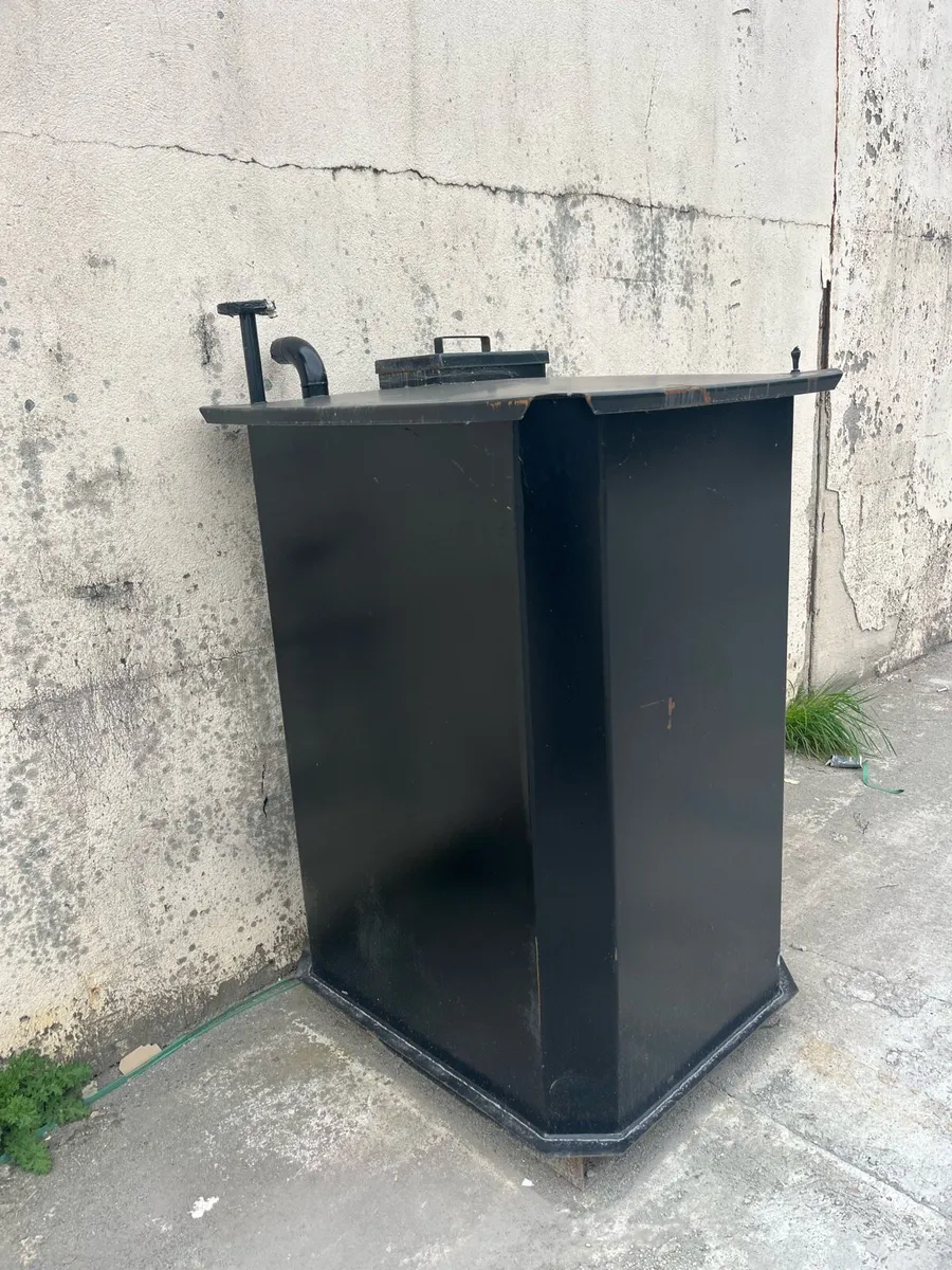 Oil Tank - Image 2