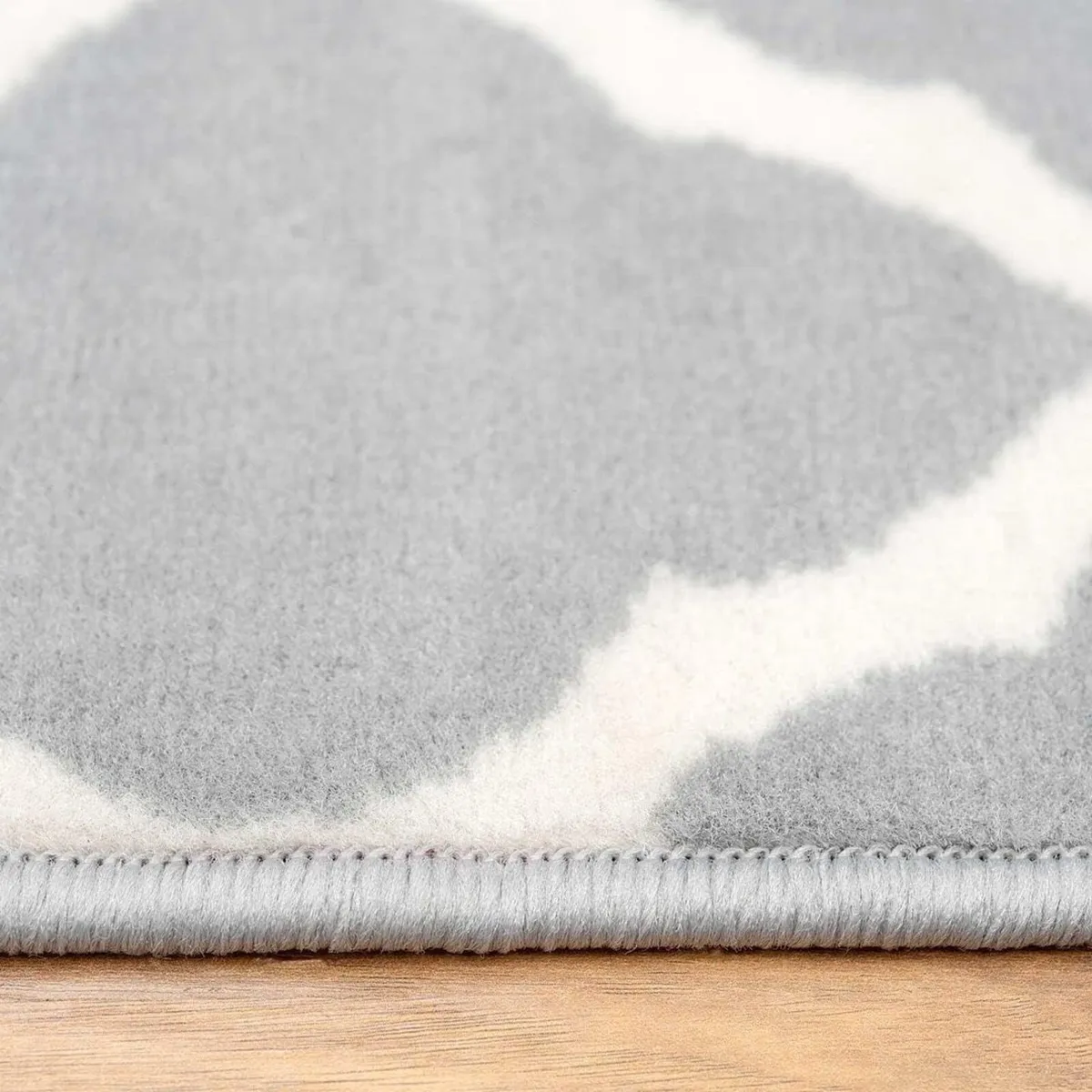 Traditional Classic Grey Trellis Area Rug White - Image 4