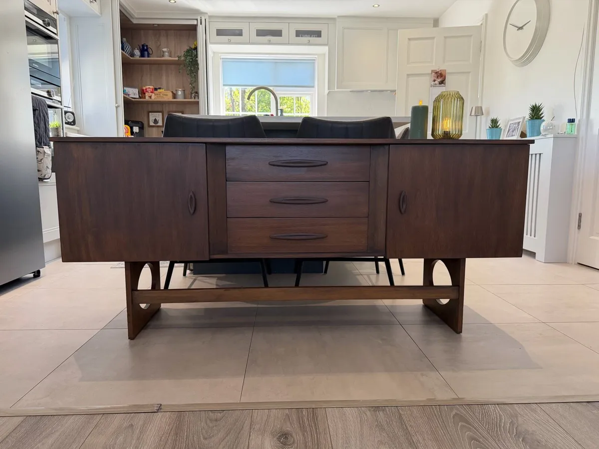 Sideboard - Image 2