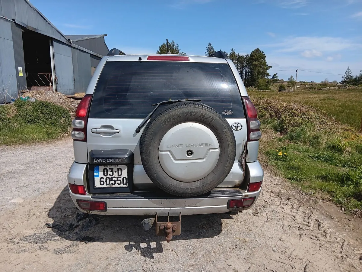 Toyota Land Cruiser 2003 - Image 3