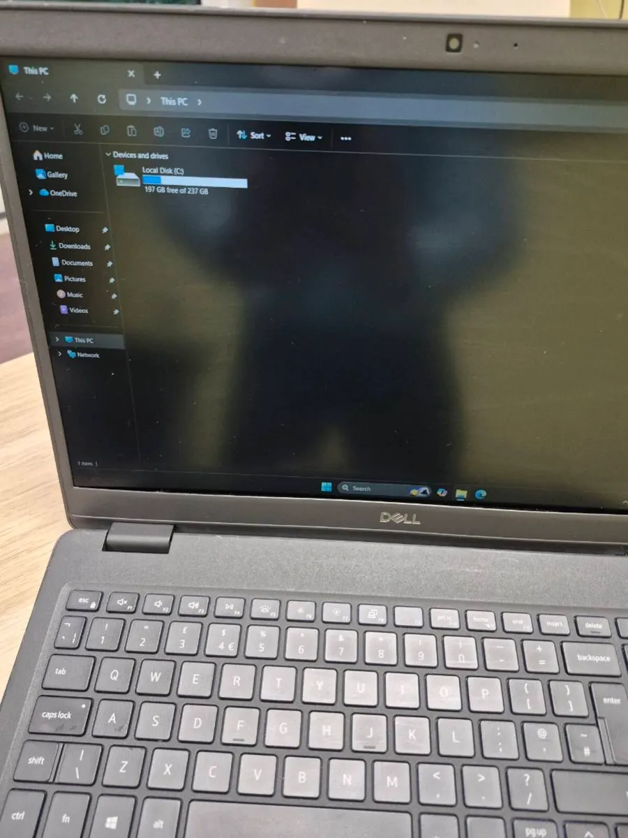 Dell latitude 3510,i5 10th gen,8gb,256ssd,win 11 - Image 2