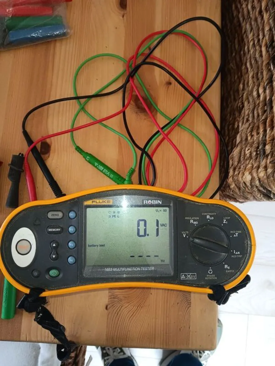 fluke multifunction tester - Image 1
