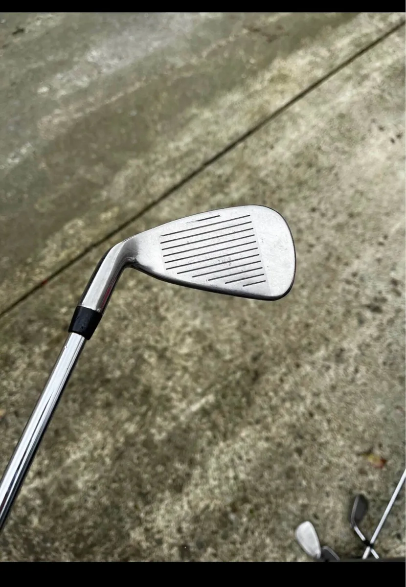 Callaway razr x h/l golf clubs - Image 3