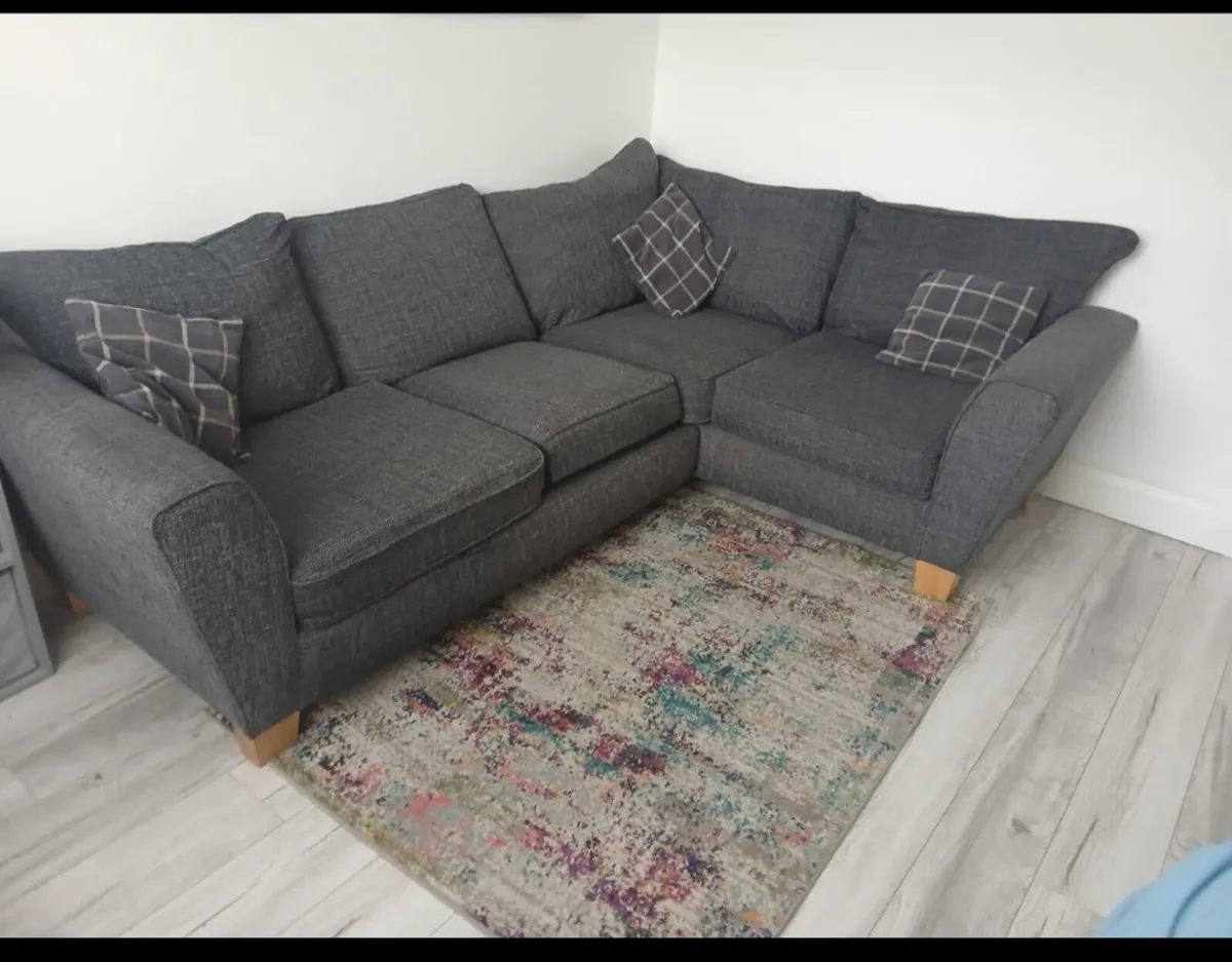 L-Shaped Sofa - Image 4