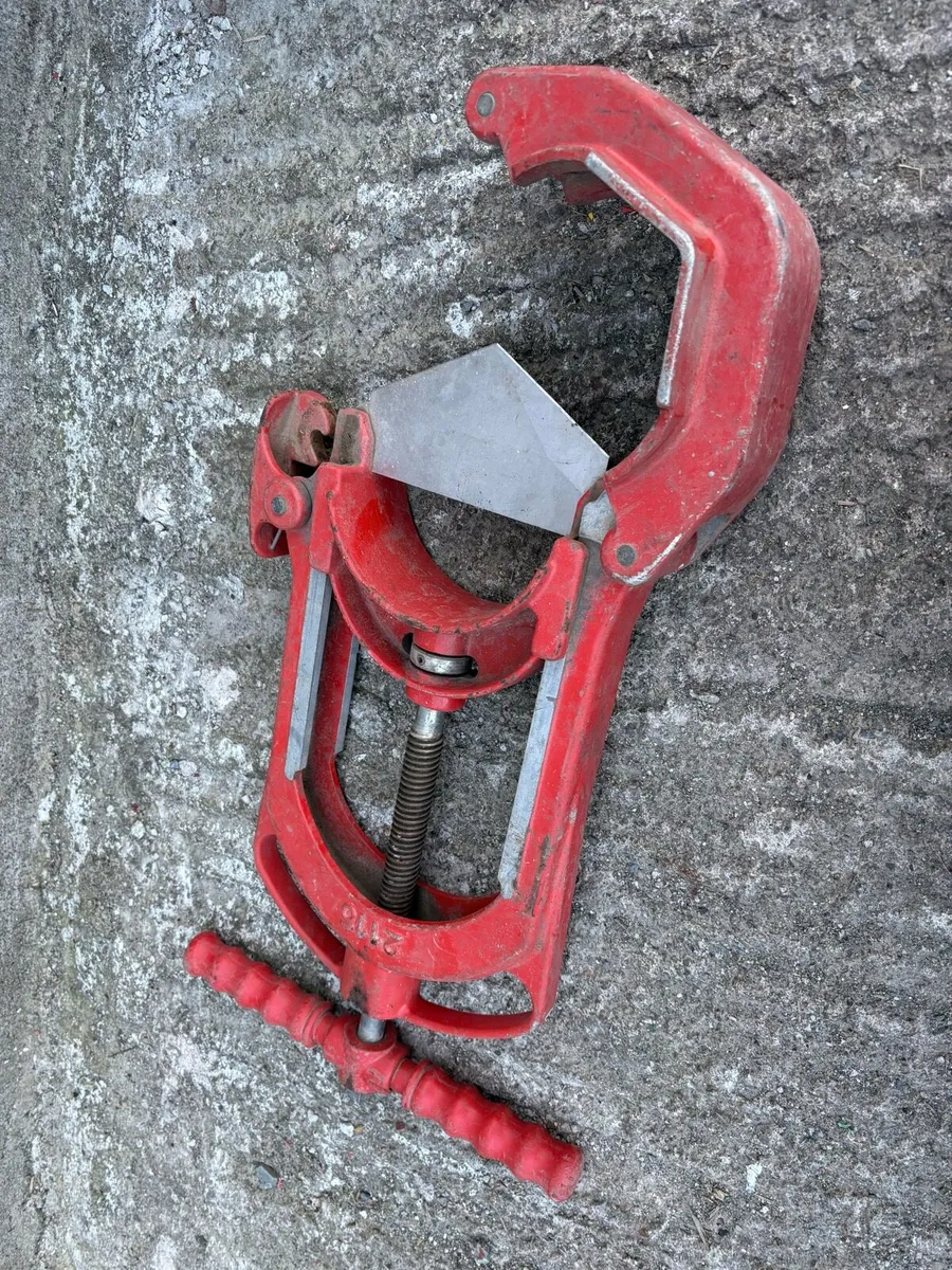 Virax Pipe Guillotine Cutters 125mm - Image 4