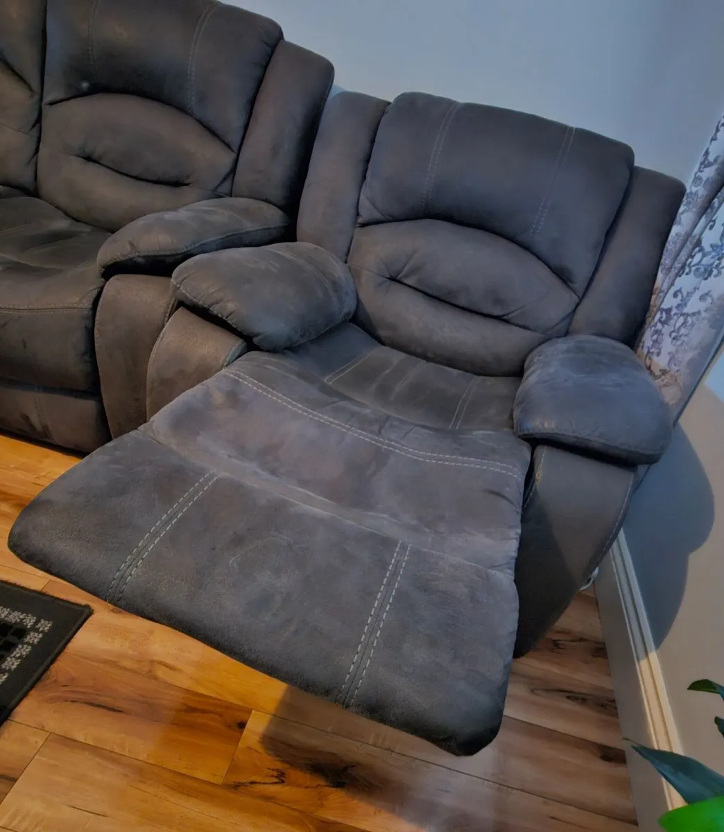 Living room/sitting room furniture - Image 2