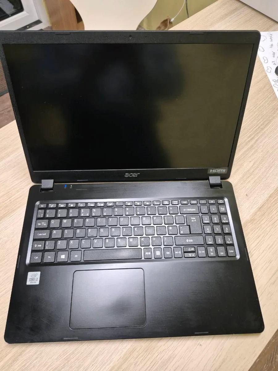 Acer Extensa 215-52,i3 10th gen,8gb,256ssd,win11 - Image 1