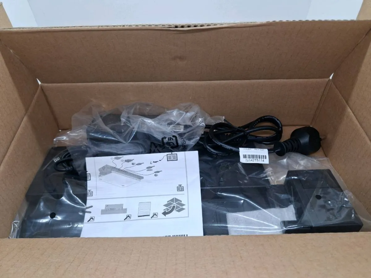 Postage - 2 x ThinkPad 40A20090EU 90W Ultra Dock - Image 4