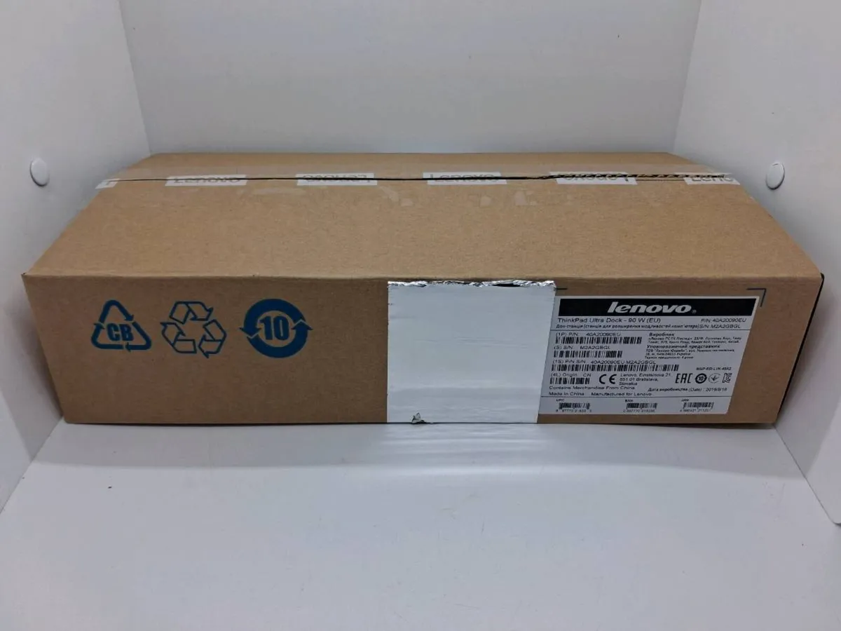 Postage - 2 x ThinkPad 40A20090EU 90W Ultra Dock - Image 3