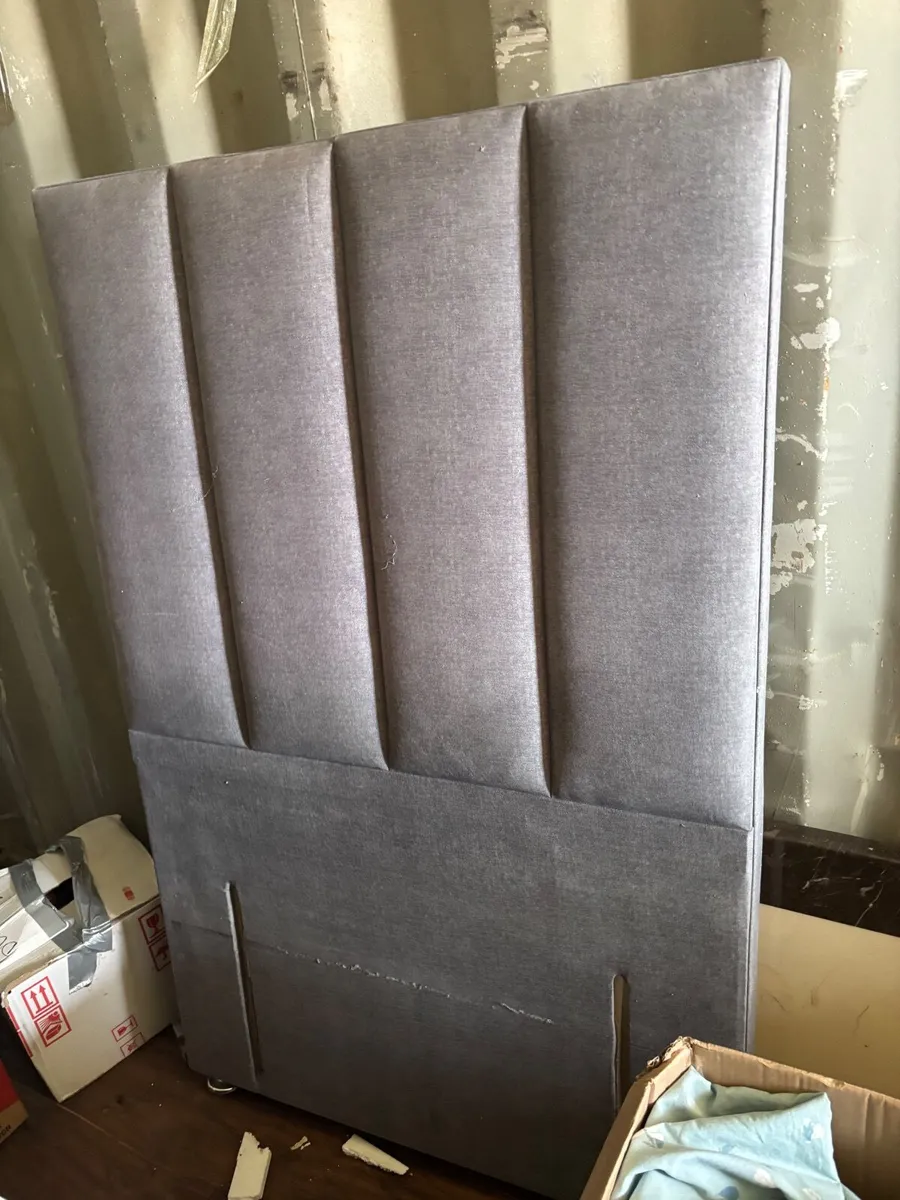 Single bed - Image 1