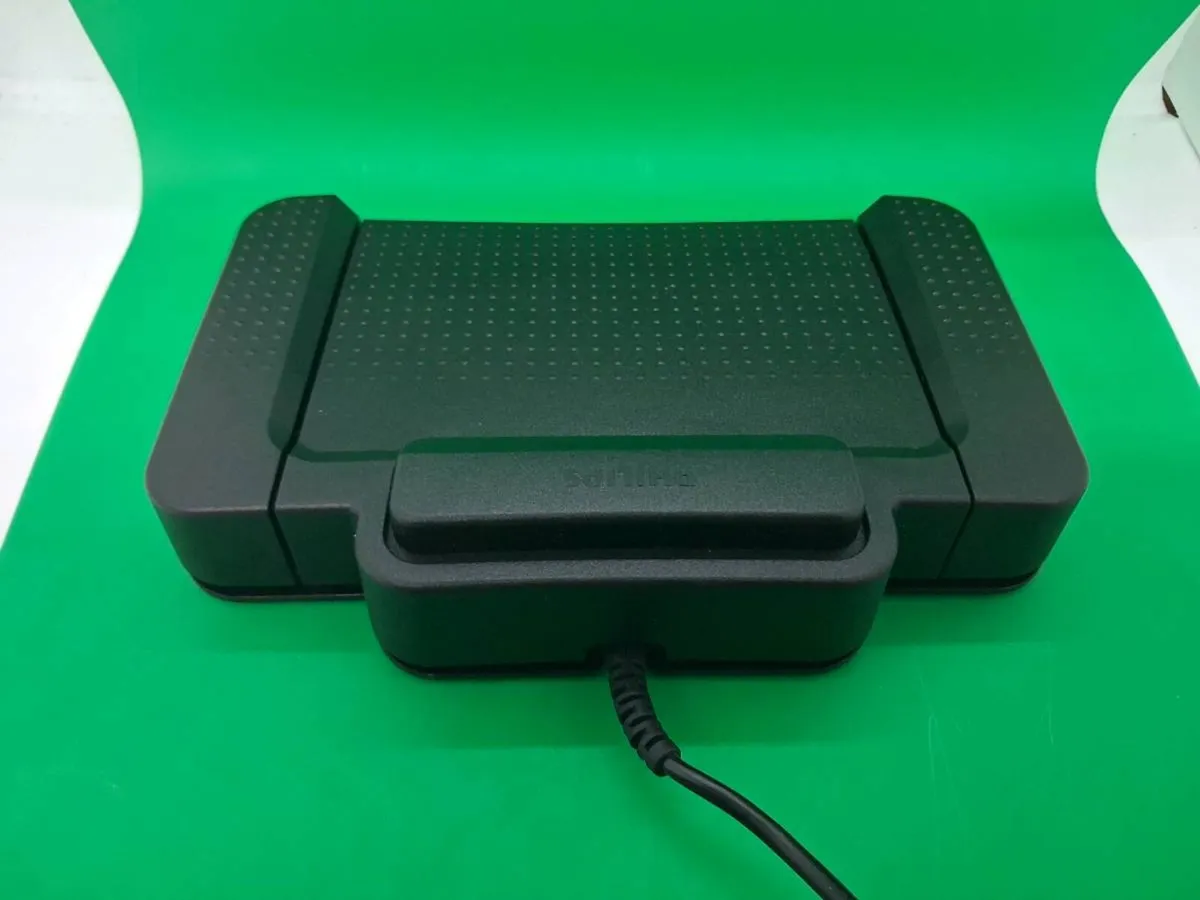 Postage - Philips ACC2310 Foot Control for Digital - Image 3
