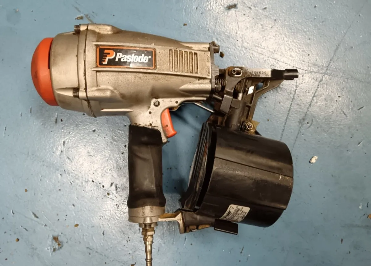 Paslode Air Coiler Nailer - Image 2