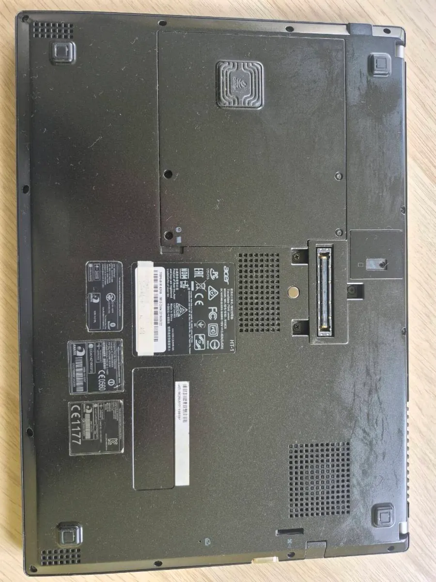Acer Travelmate P648/i5/8gb/128ssd/Win11/14"Screen - Image 3