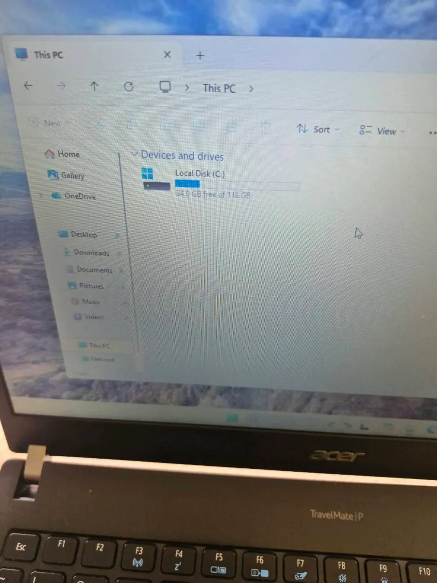 Acer Travelmate P648/i5/8gb/128ssd/Win11/14"Screen - Image 4