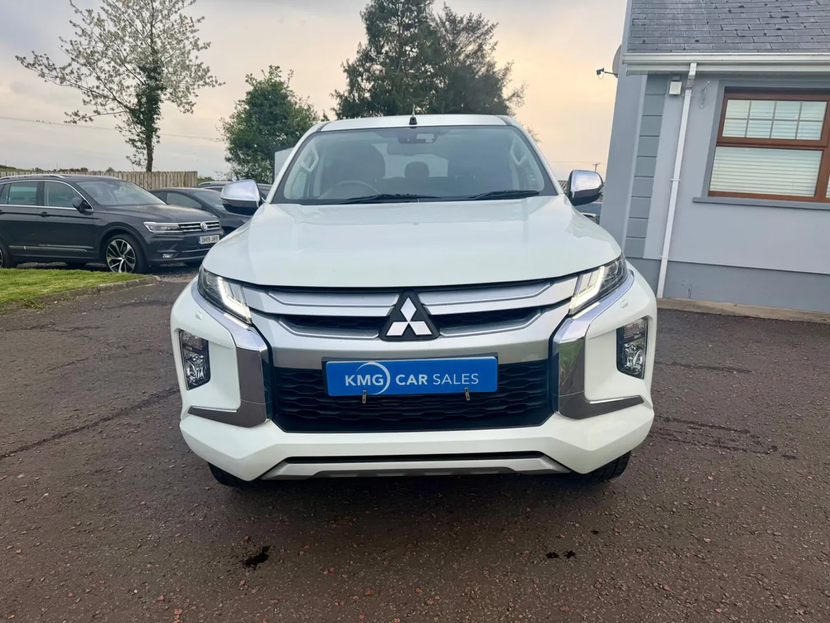 (NO VAT) 2020 Mitsubishi L200  Warrior Automatic - Image 2