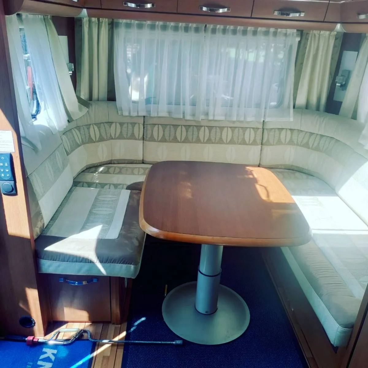 Caravan - Image 1