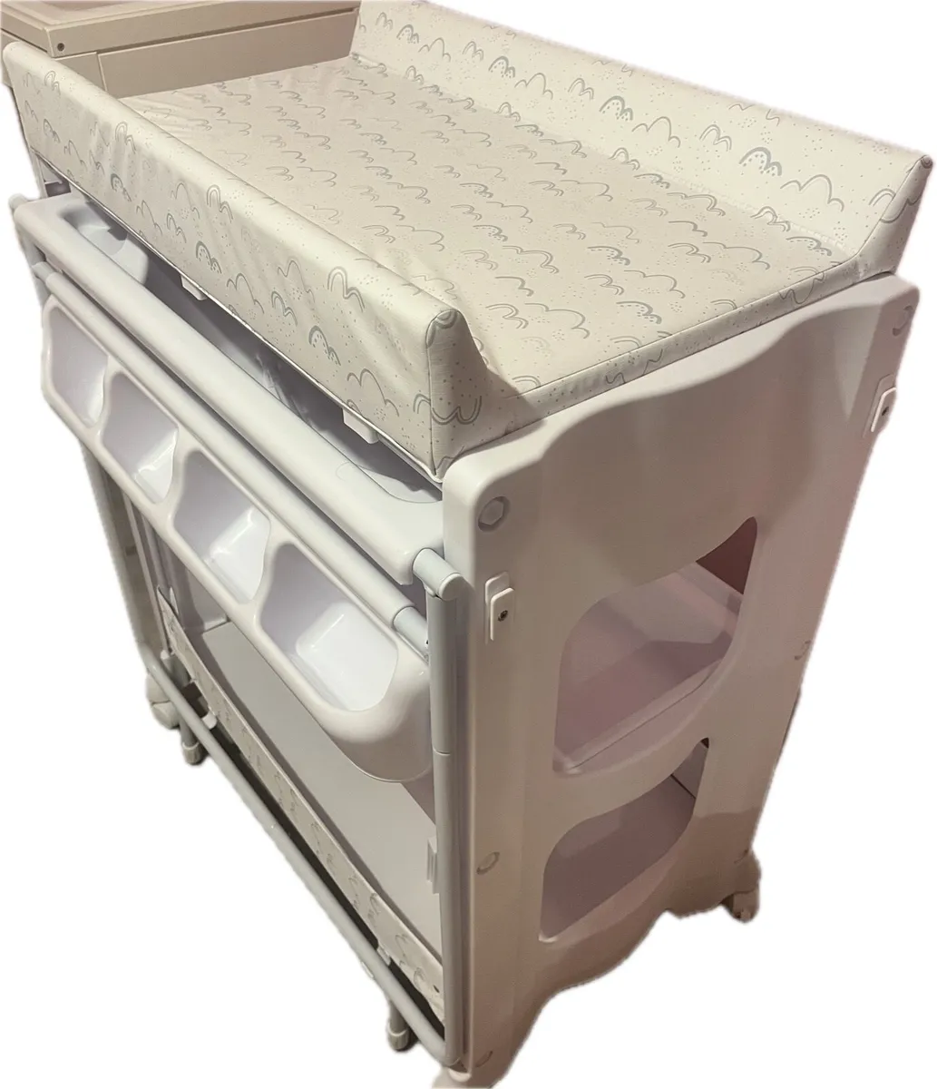 Baby Changing Unit with Bath Excellent Condition - Image 4