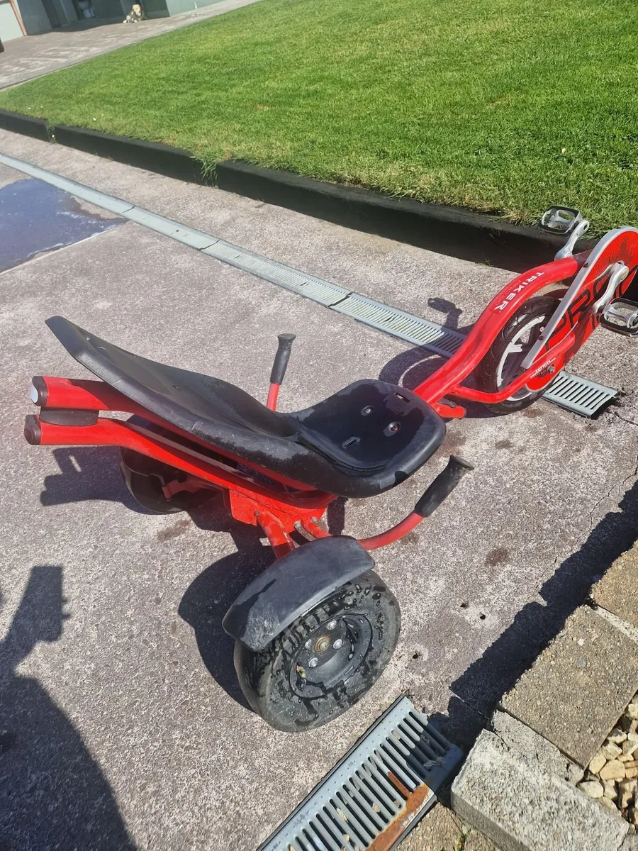 EXIT PRO 100 Triker - red/black - Image 2