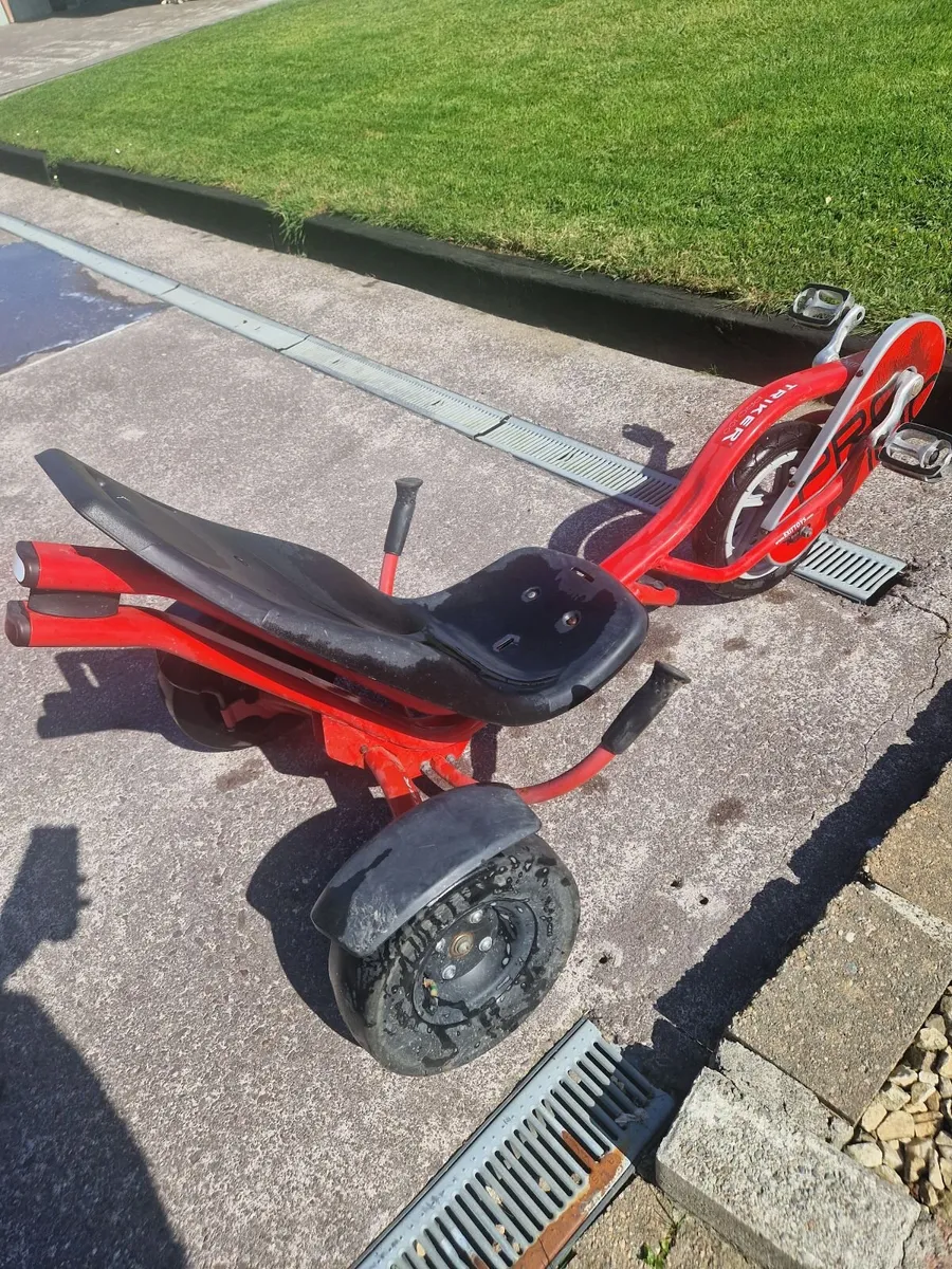 EXIT PRO 100 Triker - red/black - Image 3