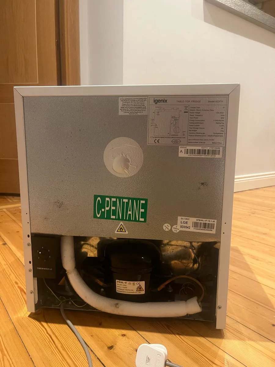 Mini fridge - Image 4