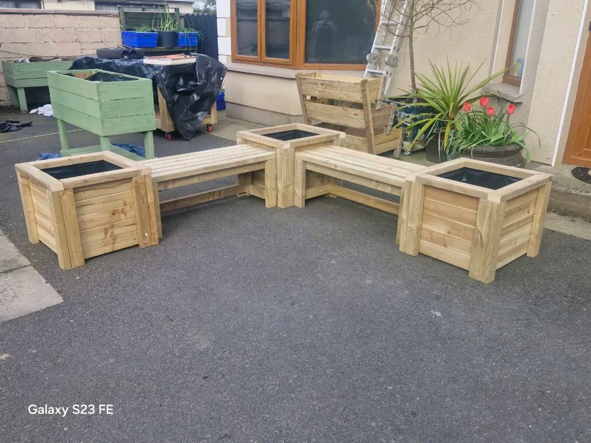 Corner Planter Set with Benches - Image 1