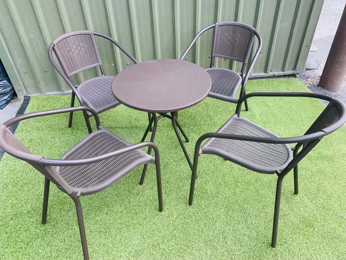 New Beautiful 5pc Garden Set - Image 1