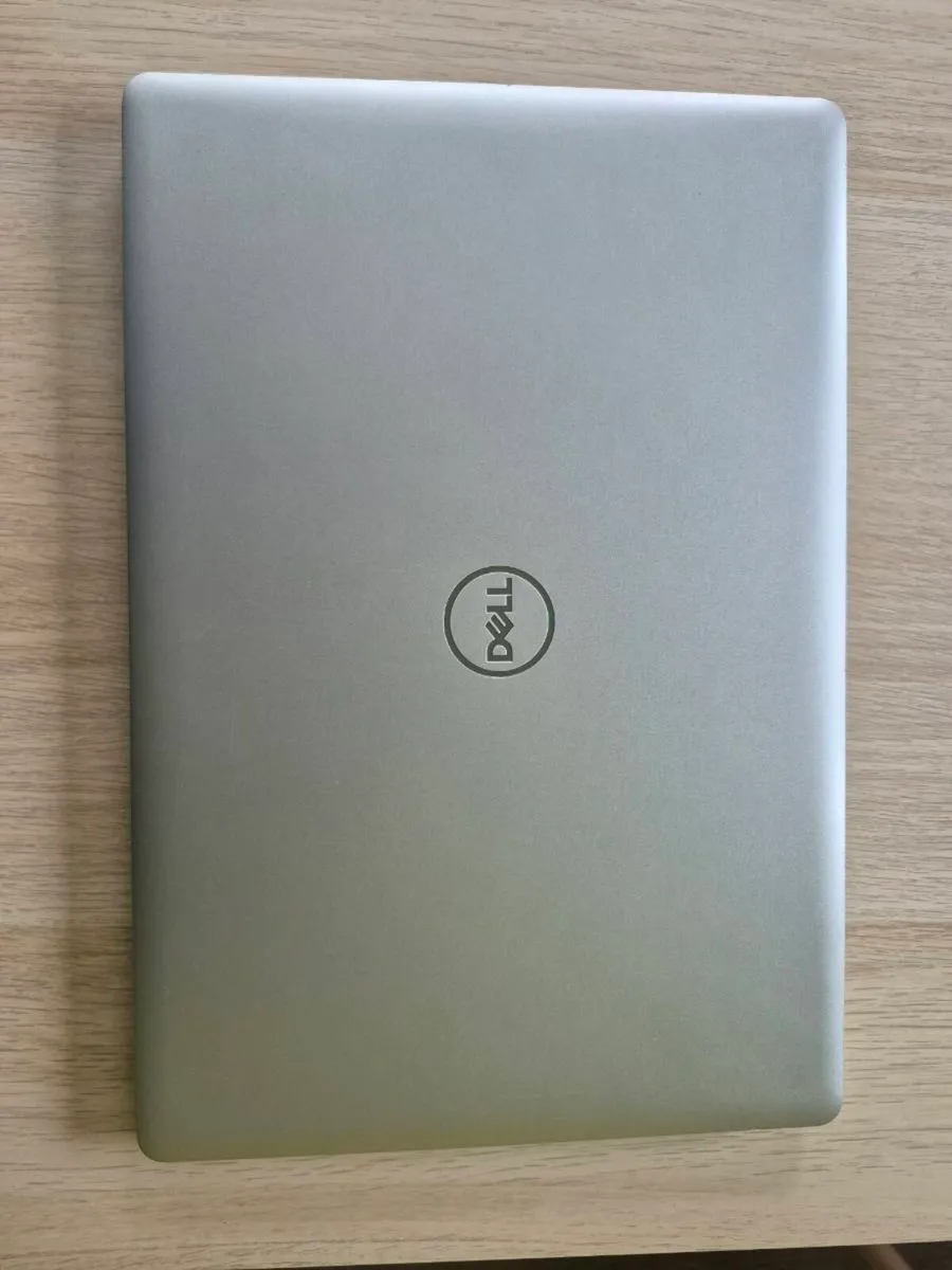Dell inspiron 5570,i5 8th gen/8gb/256s/15.6"/win11 - Image 4