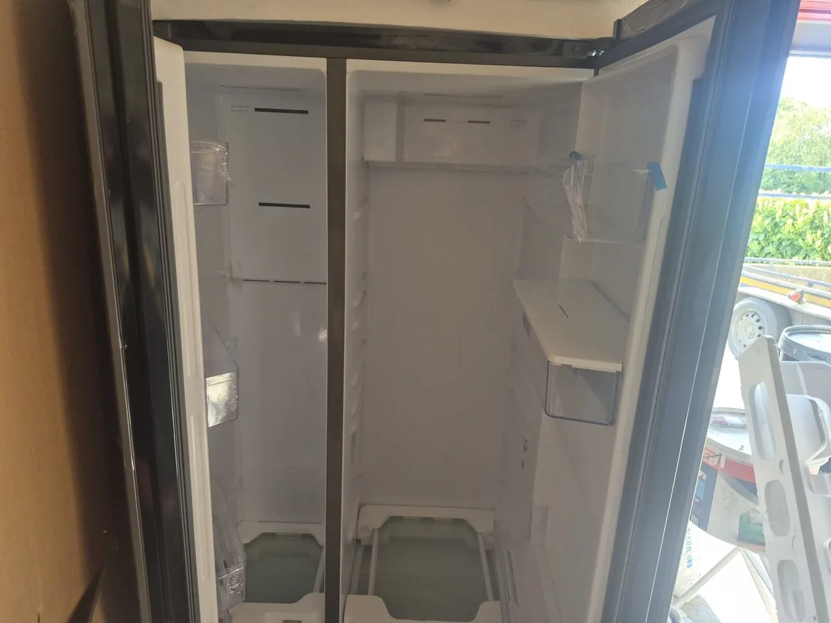 American fridge freezer - Image 3
