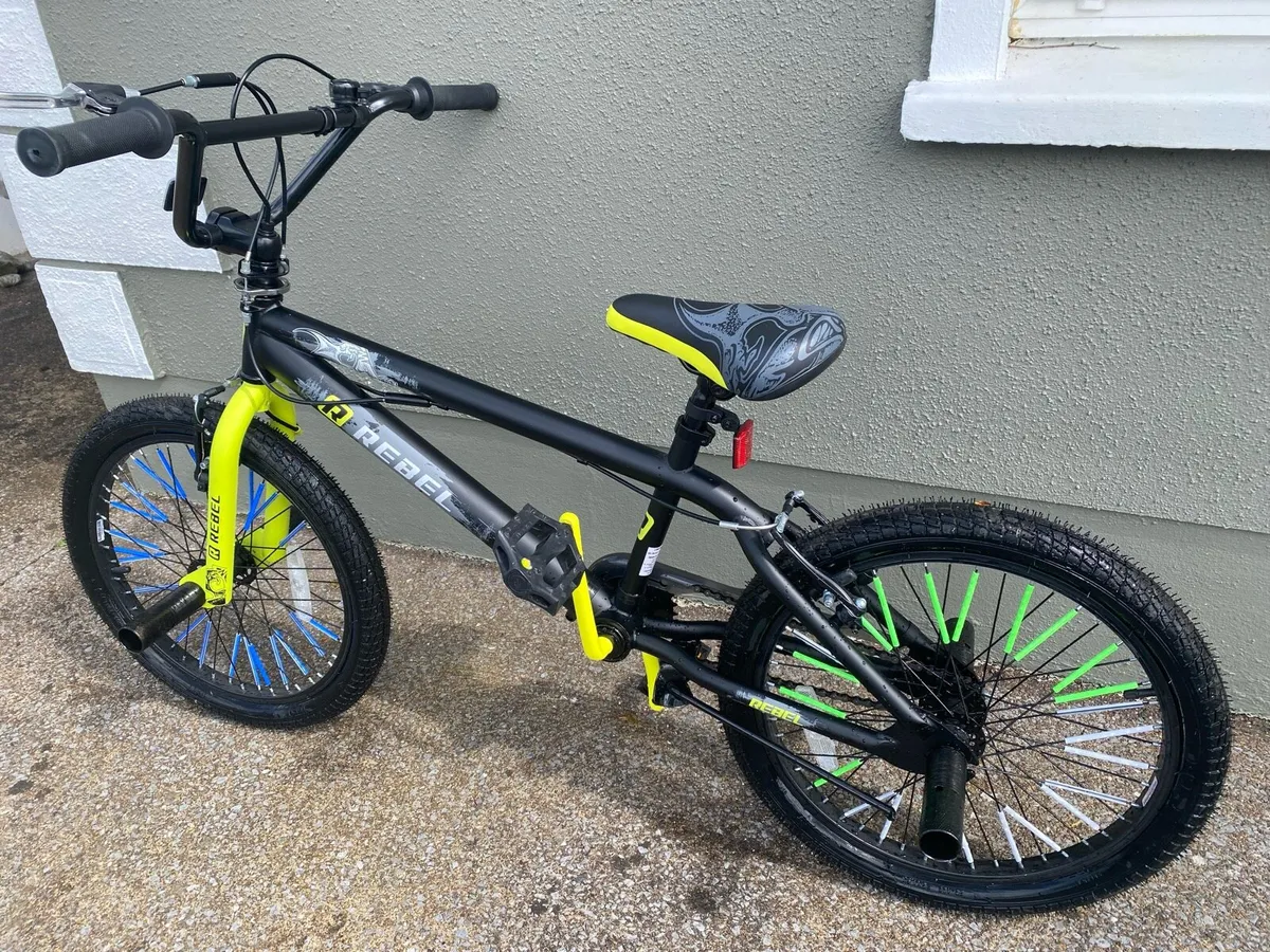 BMX bike - Image 1