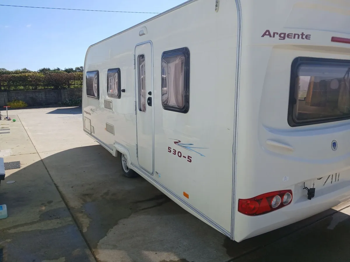 Caravan - Image 2