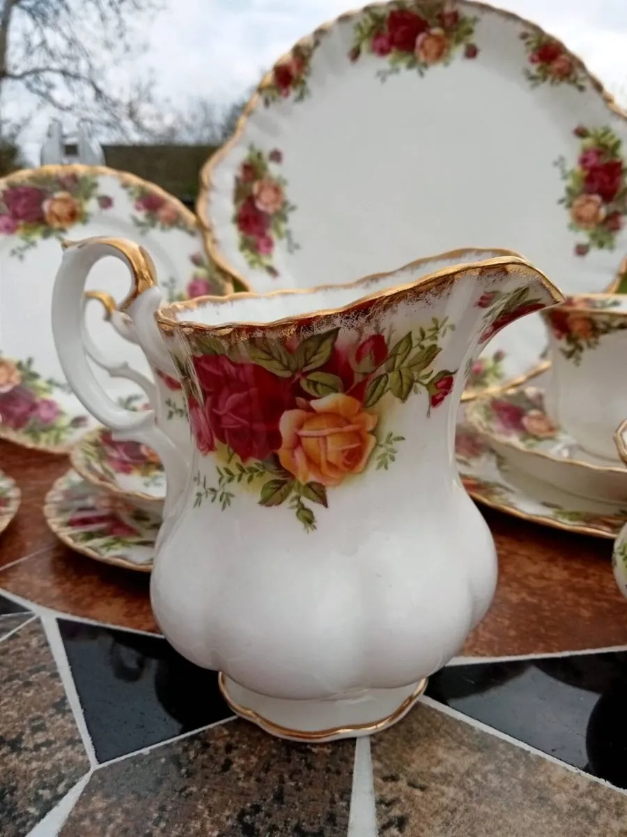 Royal Albert Old Country Roses - Image 4