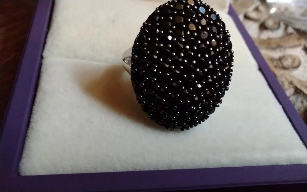 Vintage sterling silver black spinel ring L - Image 1