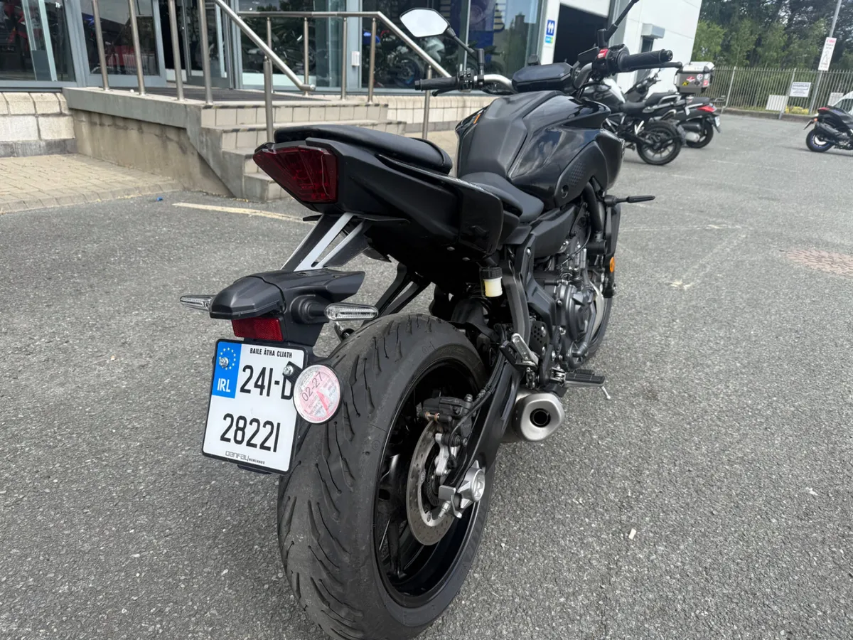 2024 Yamaha MT07 Pure - Image 4