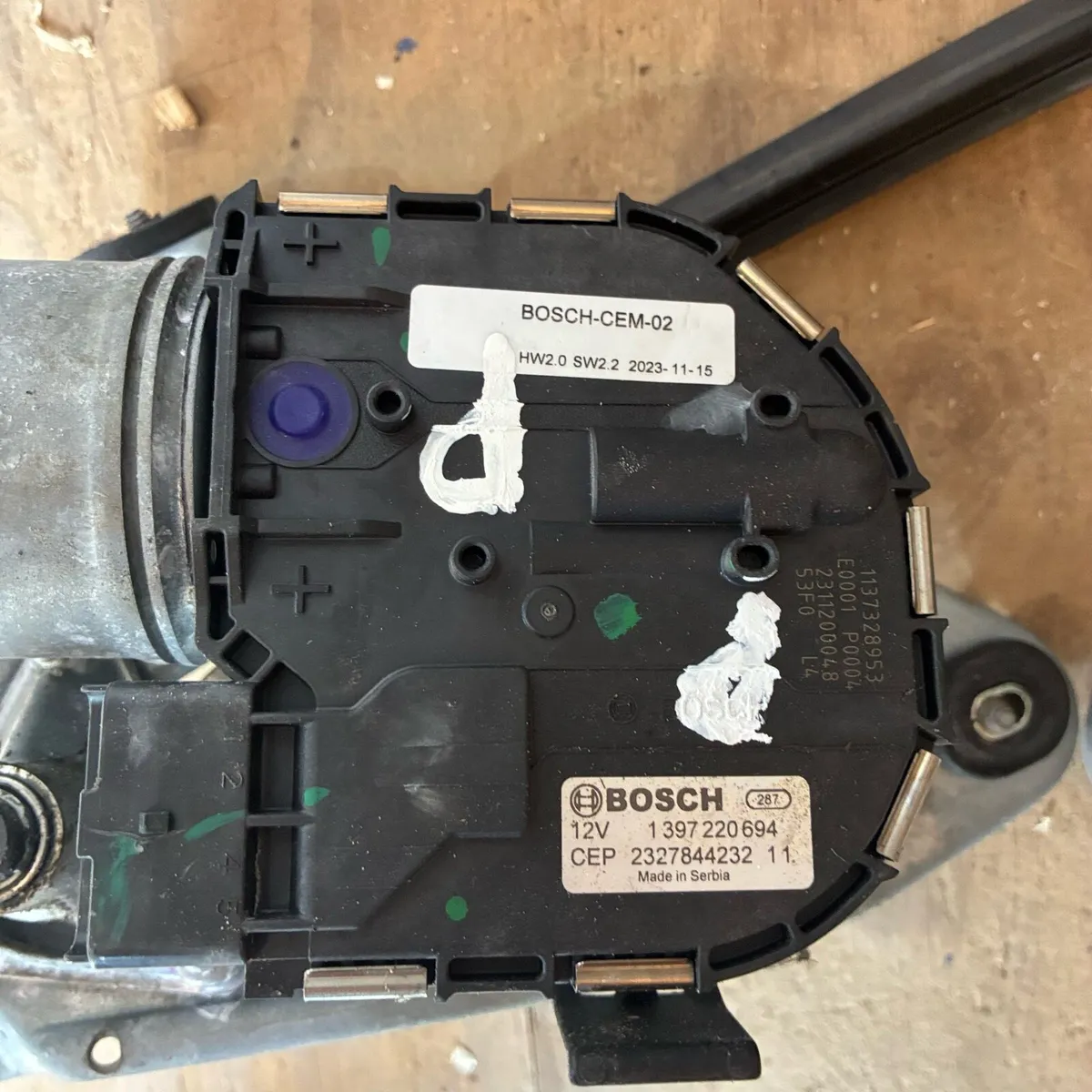 BOSCH WIPER MOTORS - Matching pair - CEP 240043366 - Image 2