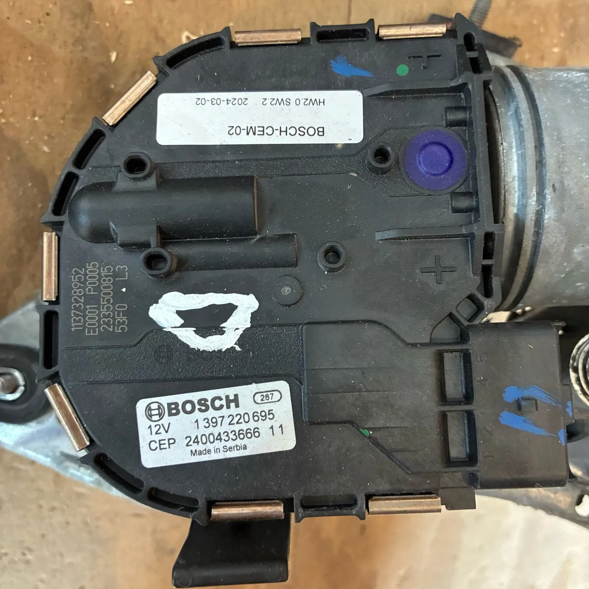 BOSCH WIPER MOTORS - Matching pair - CEP 240043366 - Image 3