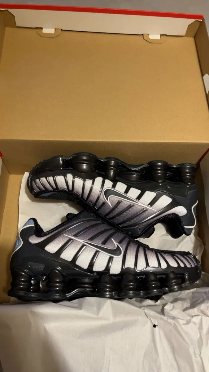 Ladies nike shox TL fade trainers - Image 1